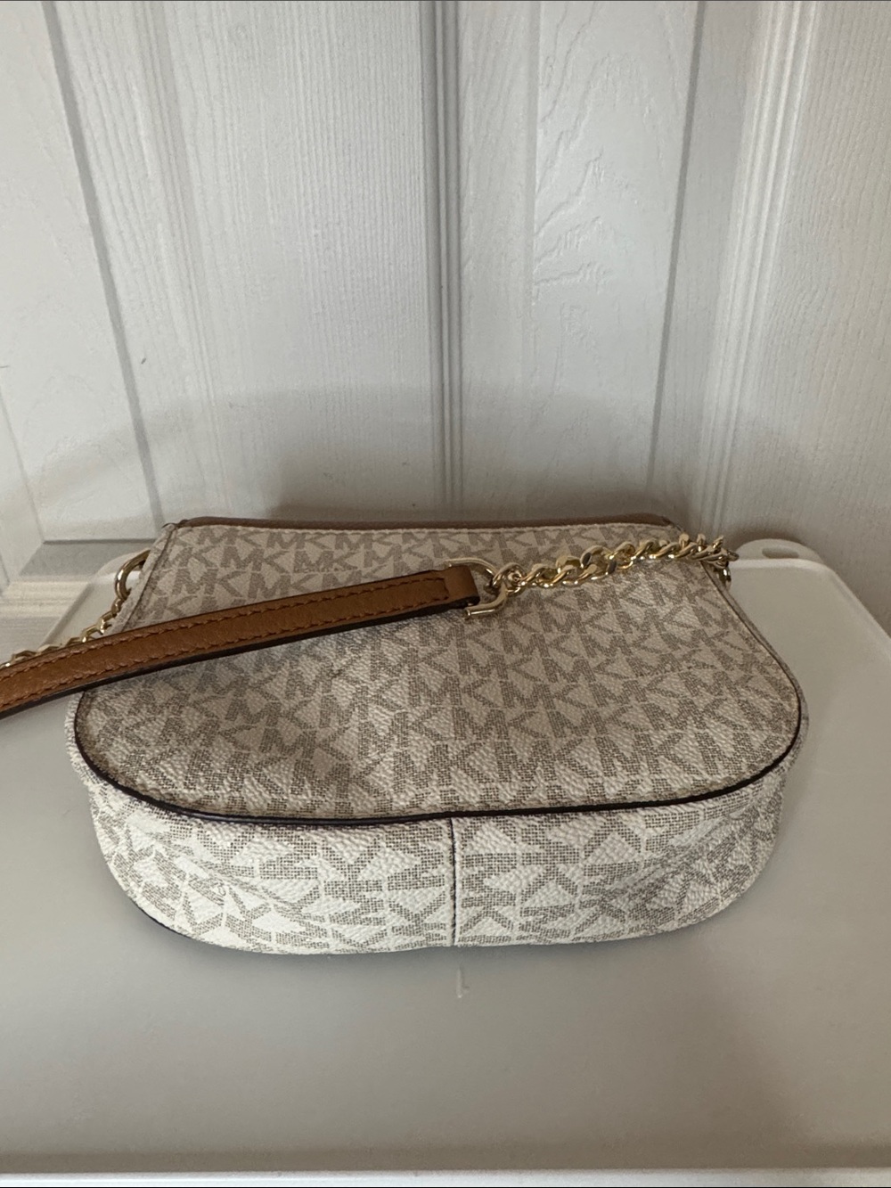 Michael Kors Tan and Beige MK Signature Crossbody Saddle Bag - Picture 5 of 6